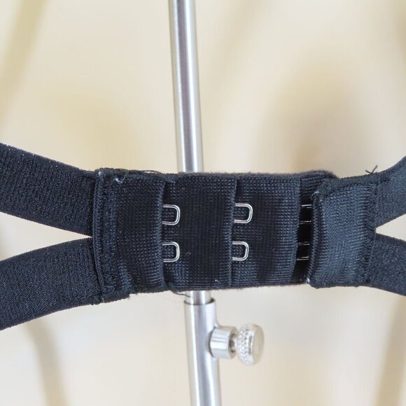 Victorias Secret 32D Very Sexy Push Up Bra Cream Lace Black Padded Underwire - Picture 7 of 16